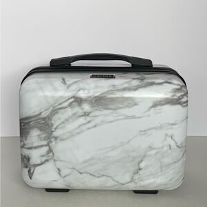 Calpak Milk Marble Vanity Case